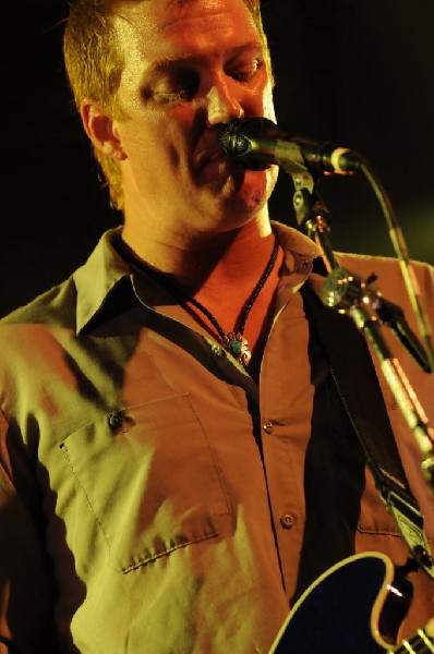 Them Crooked Vultures at Stubb's BarBQ, Austin, Texas - 10/01/09