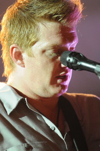 Them Crooked Vultures at Stubb's BarBQ, Austin, Texas - 10/01/09