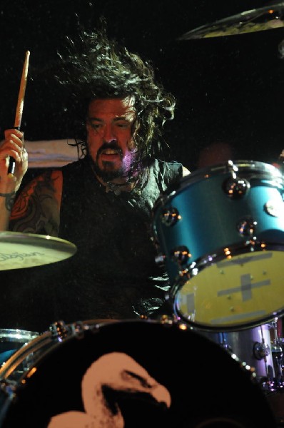 Them Crooked Vultures at Stubb's BarBQ, Austin, Texas - 10/01/09