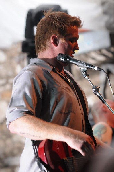 Them Crooked Vultures at Stubb's BarBQ, Austin, Texas - 10/01/09