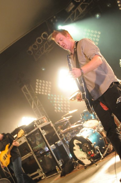 Them Crooked Vultures at Stubb's BarBQ, Austin, Texas - 10/01/09