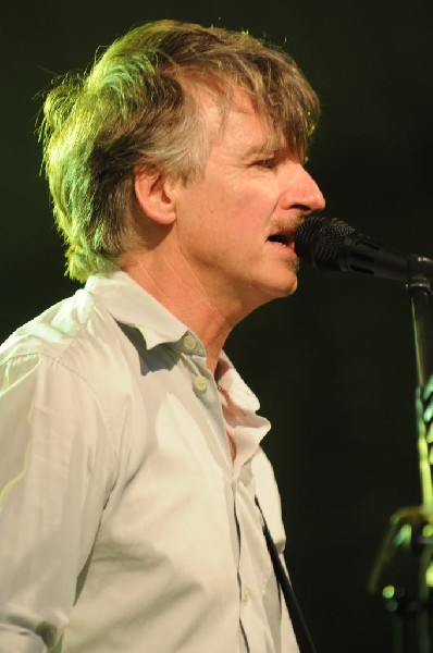 Crowded House at Stubb's BarBQ, Austin, Texas 08/05/2010