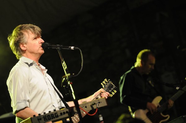Crowded House at Stubb's BarBQ, Austin, Texas 08/05/2010