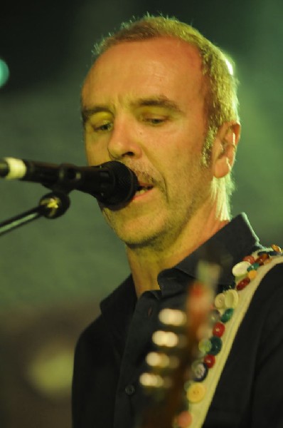 Crowded House at Stubb's BarBQ, Austin, Texas 08/05/2010