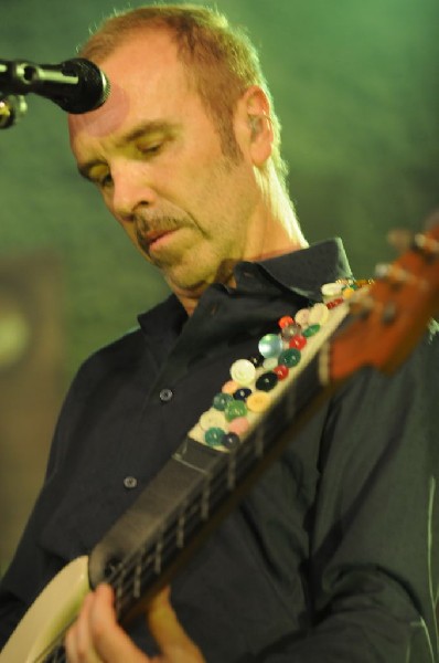 Crowded House at Stubb's BarBQ, Austin, Texas 08/05/2010