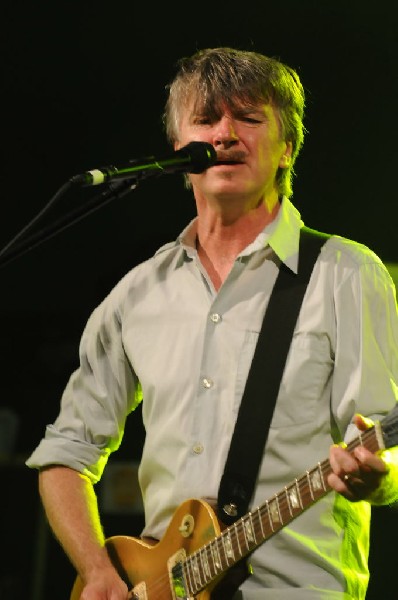 Crowded House at Stubb's BarBQ, Austin, Texas 08/05/2010