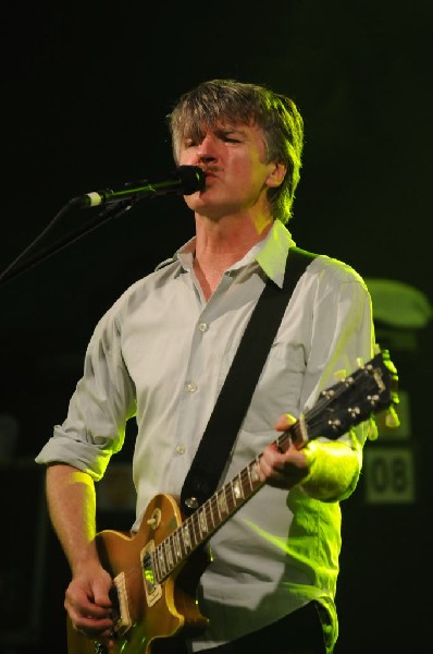 Crowded House at Stubb's BarBQ, Austin, Texas 08/05/2010