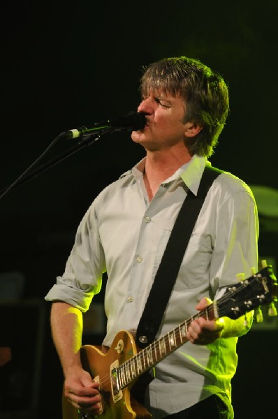 Crowded House at Stubb's BarBQ, Austin, Texas 08/05/2010