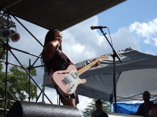 Danielia Cotton at ACL Fest 2006 Austin, Tx