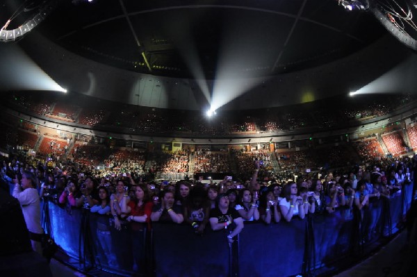 Dashboard Confessional at the Frank Erwin Center, Austin, Texas
