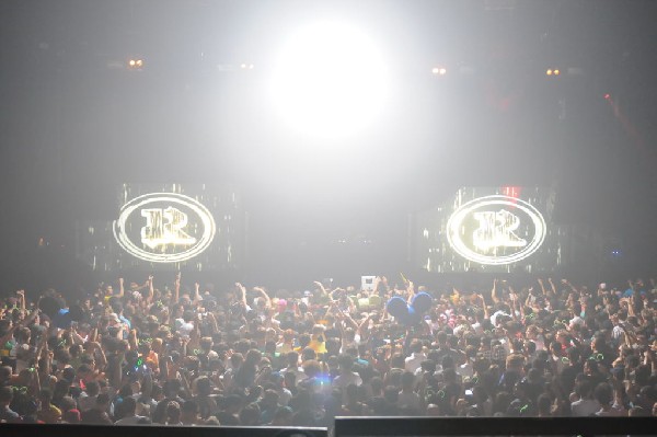 Deadmau5 at the Austin Music Hall, 09/13/11 - Austin Texas - photo by jeff