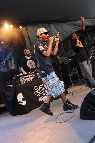 Del The Funky Homosapien at Stubb's BarBQ, Austin Texas 04/20/10
