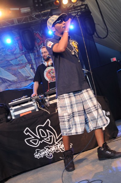 Del The Funky Homosapien at Stubb's BarBQ, Austin Texas 04/20/10