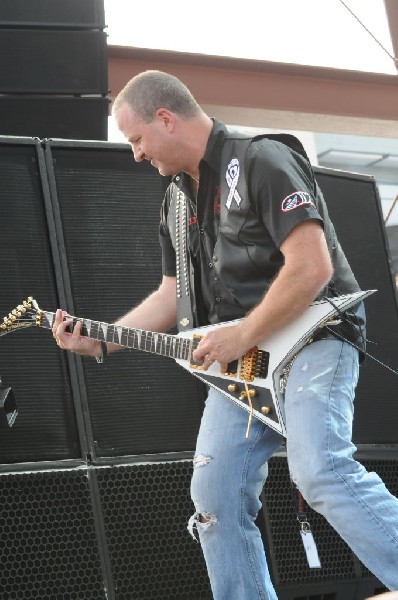 Dimebag Tribute at Ozzfest 2008