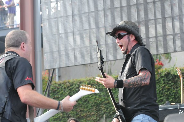 Dimebag Tribute at Ozzfest 2008