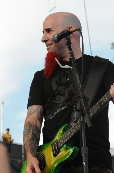 Dimebag Tribute at Ozzfest 2008