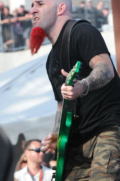 Dimebag Tribute at Ozzfest 2008