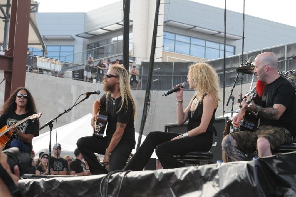 Dimebag Tribute at Ozzfest 2008