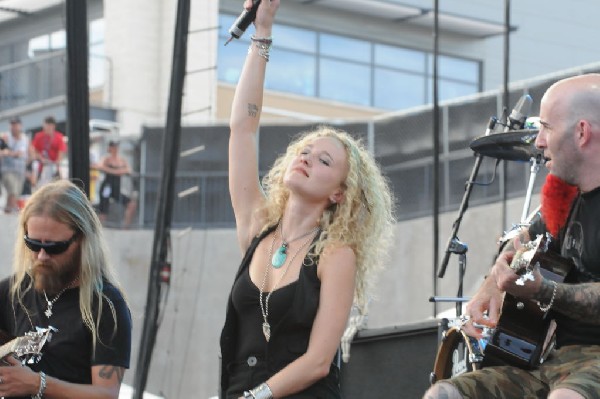 Dimebag Tribute at Ozzfest 2008