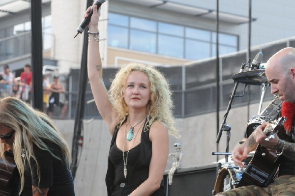 Dimebag Tribute at Ozzfest 2008
