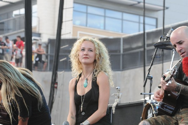 Dimebag Tribute at Ozzfest 2008