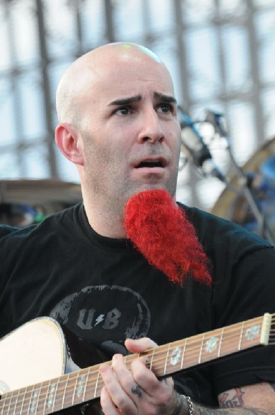 Dimebag Tribute at Ozzfest 2008