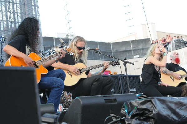Dimebag Tribute at Ozzfest 2008
