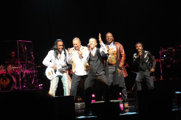 Earth, Wind & Fire at ACL Live at the Moody Theater, 03/01/2012, Austin