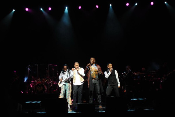 Earth, Wind & Fire at ACL Live at the Moody Theater, 03/01/2012, Austin