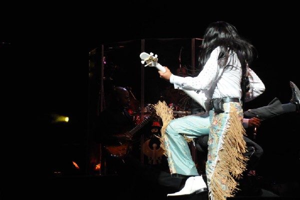 Earth, Wind & Fire at ACL Live at the Moody Theater, 03/01/2012, Austin