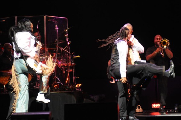 Earth, Wind & Fire at ACL Live at the Moody Theater, 03/01/2012, Austin