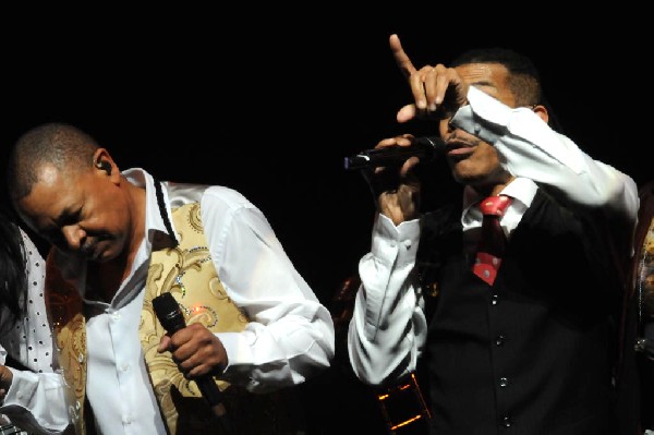 Earth, Wind & Fire at ACL Live at the Moody Theater, 03/01/2012, Austin