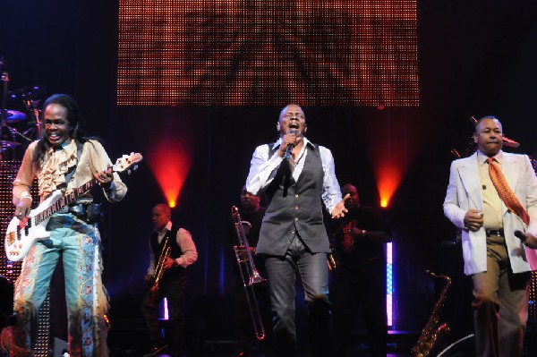 Earth, Wind & Fire at ACL Live at the Moody Theater, Austin, Texas 06/1