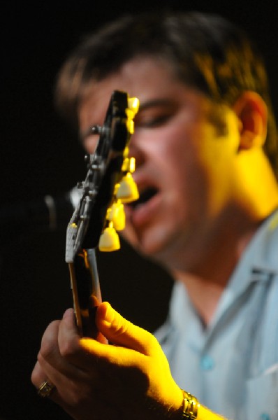 Eli "Paperboy" Reed & The True Loves  at La Zona Rosa