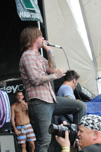 Every Time I Die on the Highway 1 Stage, Warped Tour, Verizon Wireless Amph