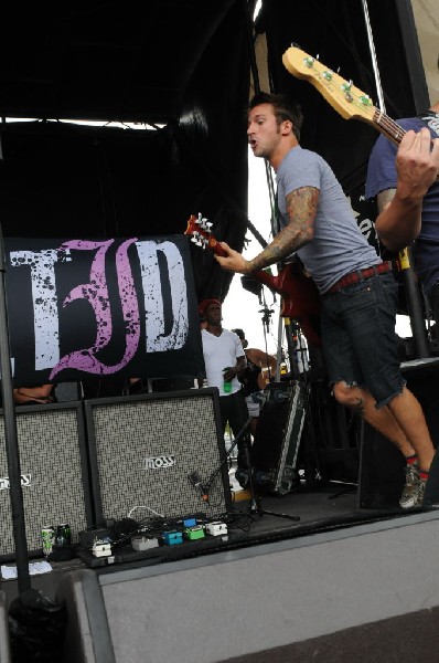 Every Time I Die on the Highway 1 Stage, Warped Tour, Verizon Wireless Amph