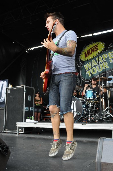Every Time I Die on the Highway 1 Stage, Warped Tour, Verizon Wireless Amph