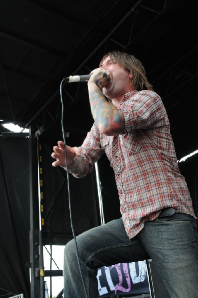 Every Time I Die on the Highway 1 Stage, Warped Tour, Verizon Wireless Amph