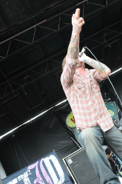 Every Time I Die on the Highway 1 Stage, Warped Tour, Verizon Wireless Amph