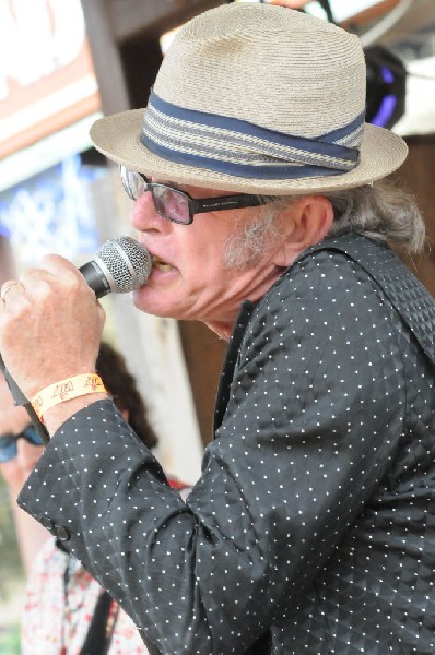 Mike Claxton  of the Sherwoods