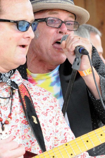 Mike Claxton  of the Sherwoods