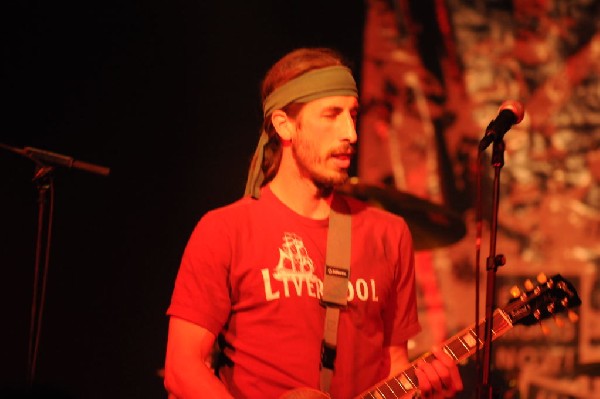 Full Service at La Zona Rosa, Austin Texas 03/05/2010