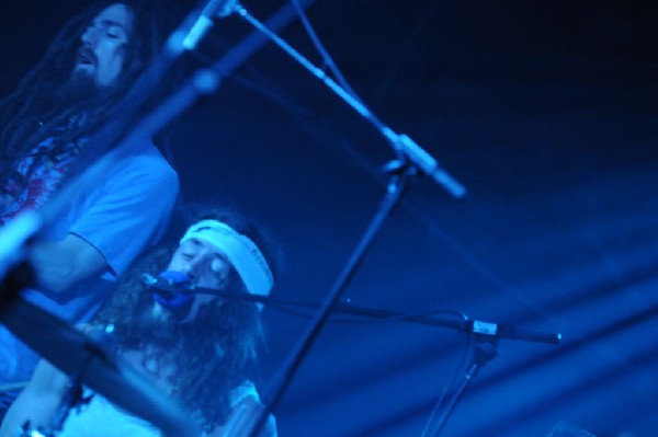 Full Service at La Zona Rosa, Austin Texas 03/05/2010