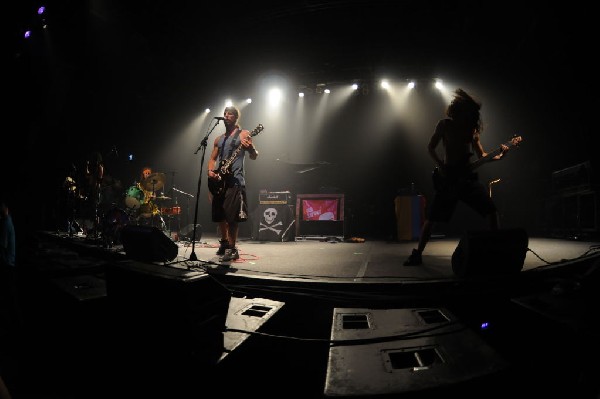 Full Service at The Austin Music Hall, Austin, Texas