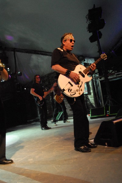 George Thorogood and The Destroyers at Stubb's Bar-B-Q in Austin, Texas
