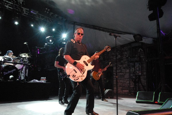 George Thorogood and The Destroyers at Stubb's Bar-B-Q in Austin, Texas
