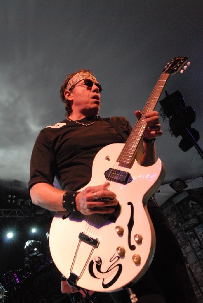 George Thorogood and The Destroyers at Stubb's Bar-B-Q in Austin, Texas