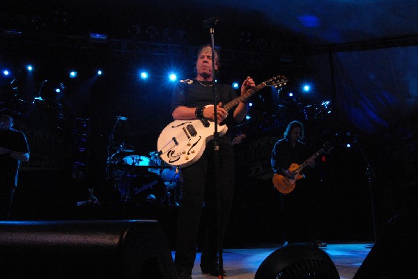 George Thorogood and The Destroyers at Stubb's Bar-B-Q in Austin, Texas