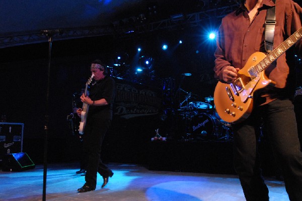 George Thorogood and The Destroyers at Stubb's Bar-B-Q in Austin, Texas