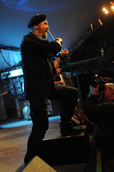 Gogol Bordello at Stubb's BarBQ, Austin, Texas April 14, 2011 - photo by Je